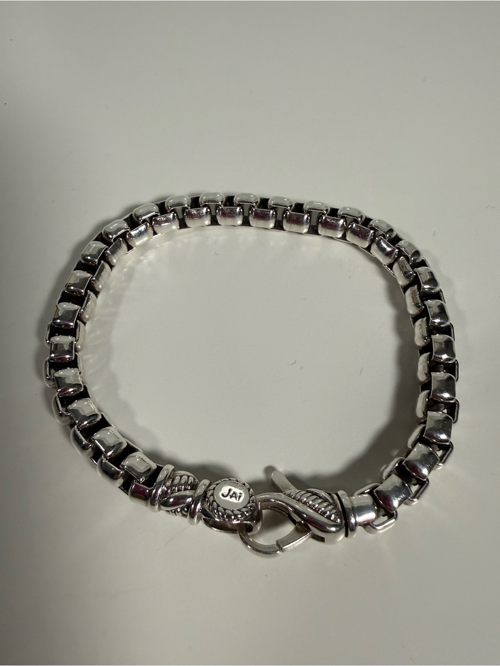 John Hardy JAI Sterling Silver Box Chain Bracelet – Classic Hook Clasp